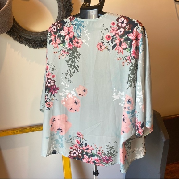 Floral Kimono Jacket - Pink and Green - Picture 4 of 4